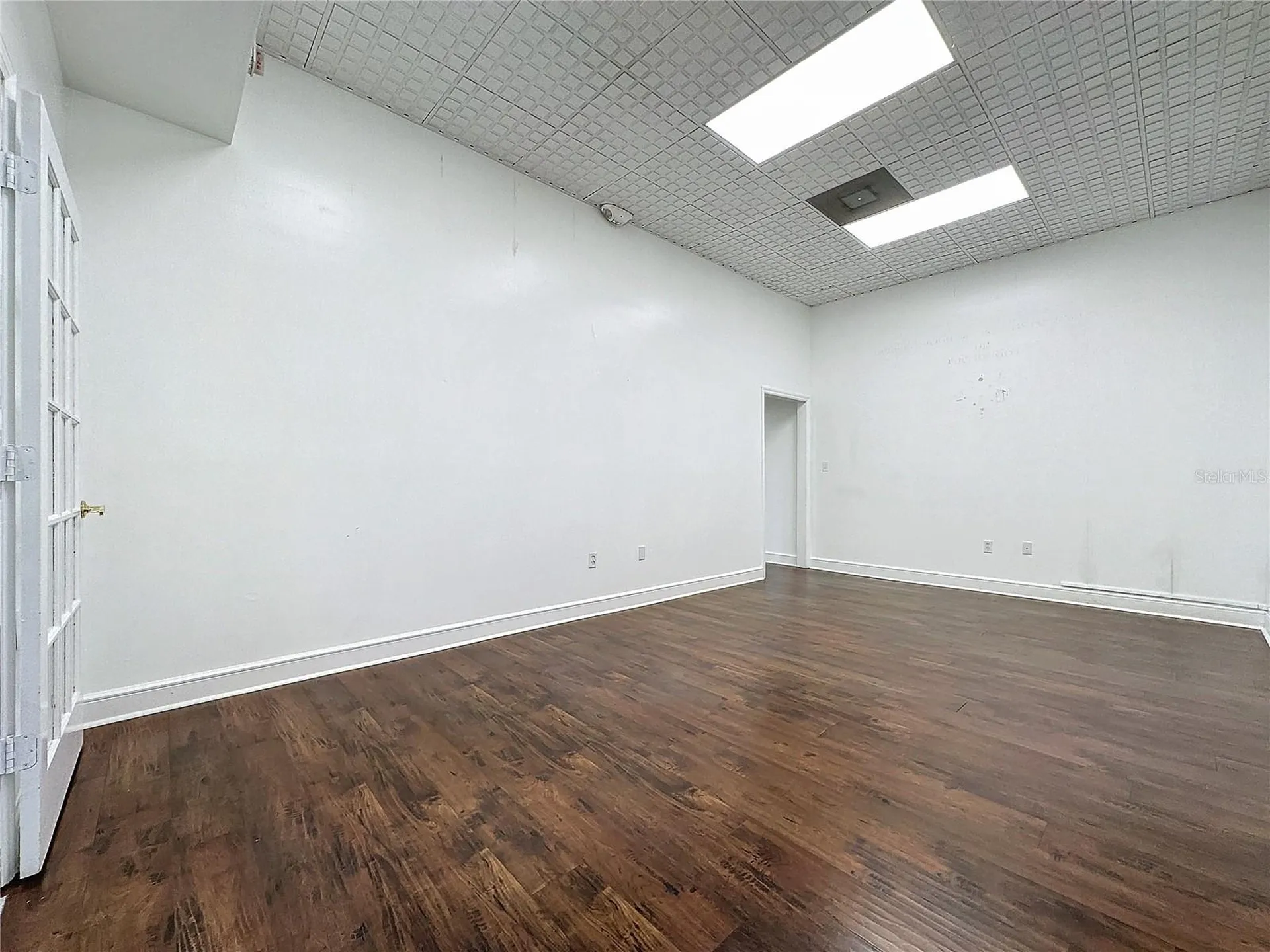 22 W Monument Avenue Kissimmee FL 34741