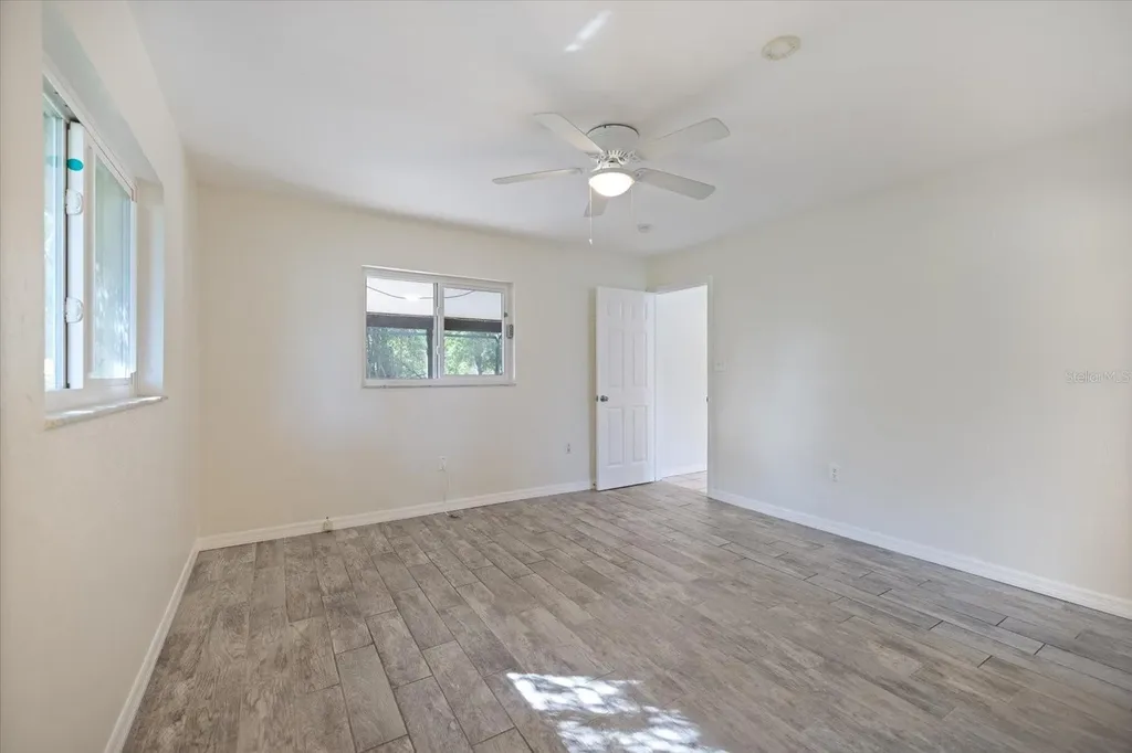 2517 Amanda Drive Sarasota FL 34232