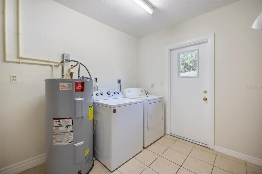 2517 Amanda Drive Sarasota FL 34232