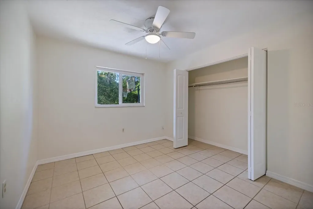 2517 Amanda Drive Sarasota FL 34232