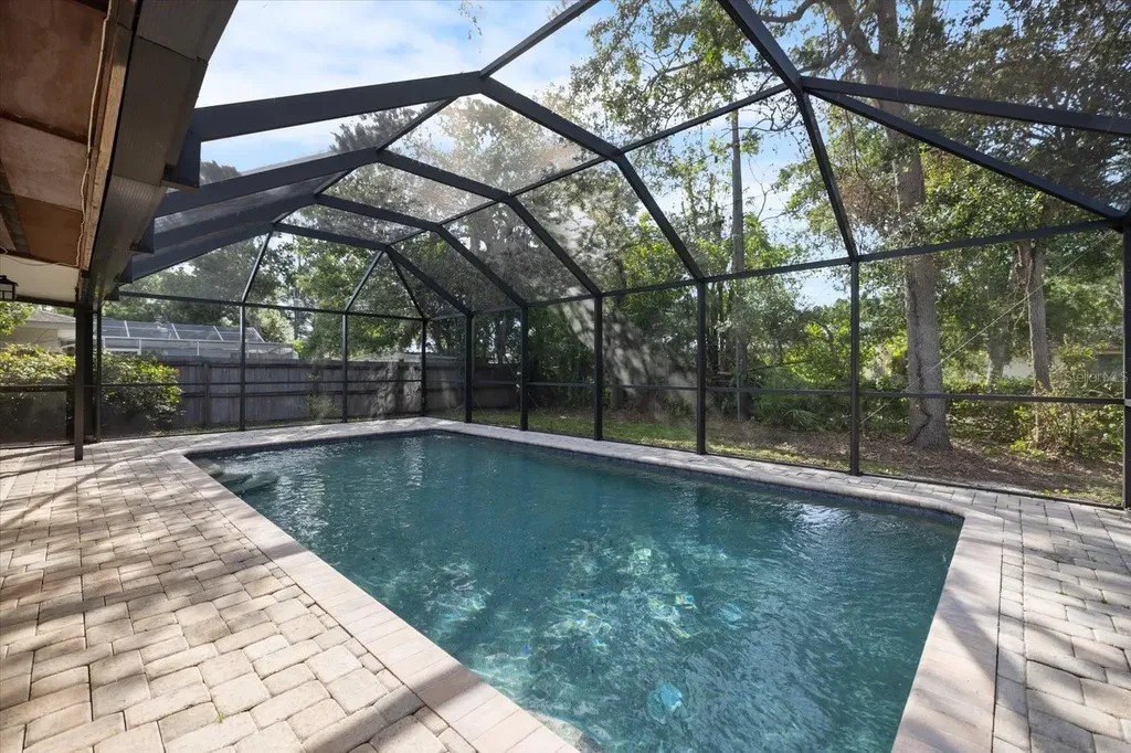 2517 Amanda Drive Sarasota FL 34232