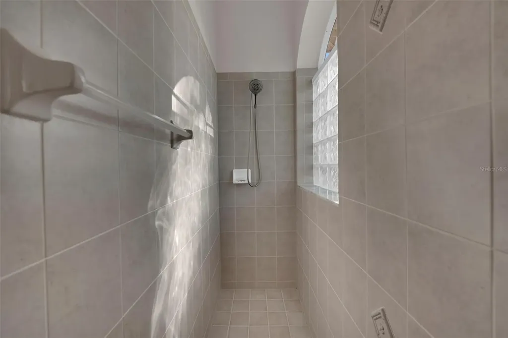 5212 SW 8th Court Cape Coral FL 33914