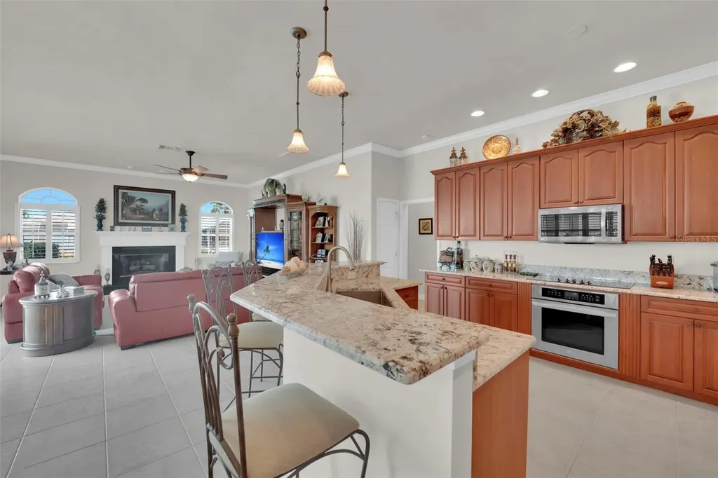 5212 SW 8th Court Cape Coral FL 33914