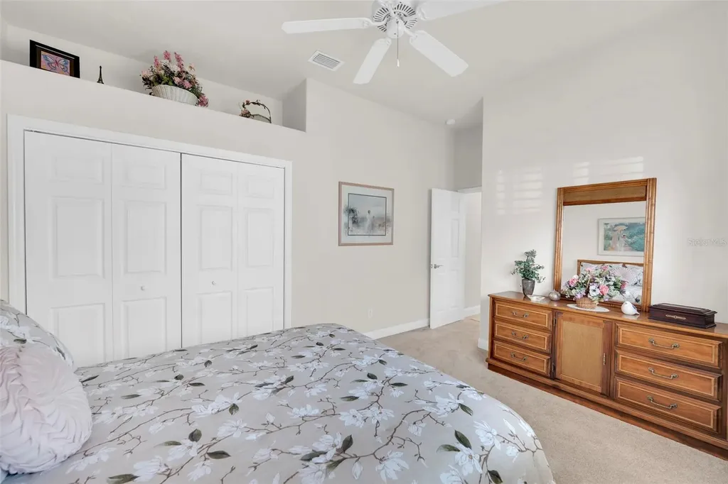 5212 SW 8th Court Cape Coral FL 33914