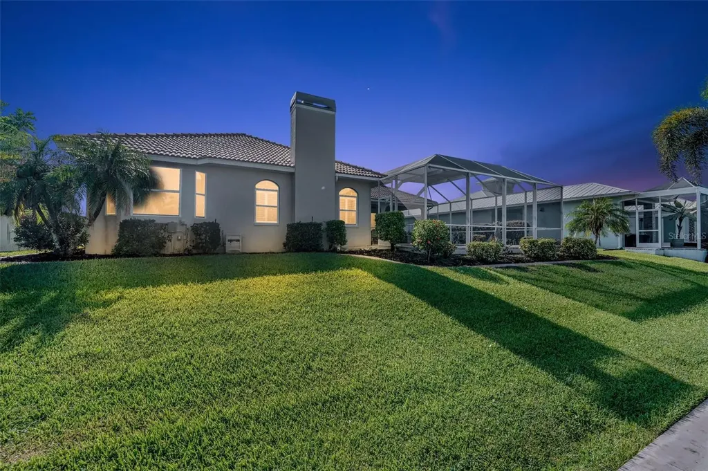 5212 SW 8th Court Cape Coral FL 33914