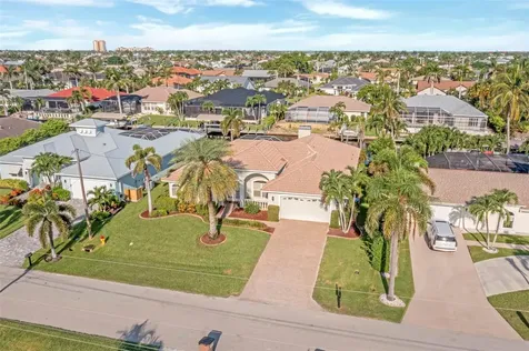 5212 SW 8th Court Cape Coral FL 33914