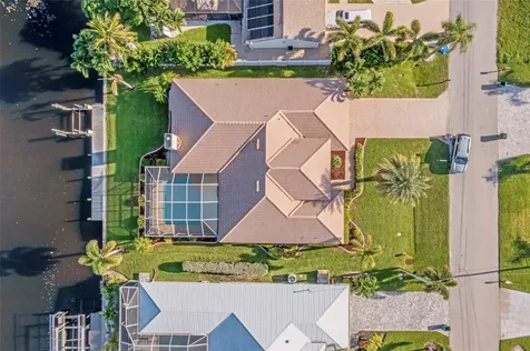 5212 SW 8th Court Cape Coral FL 33914
