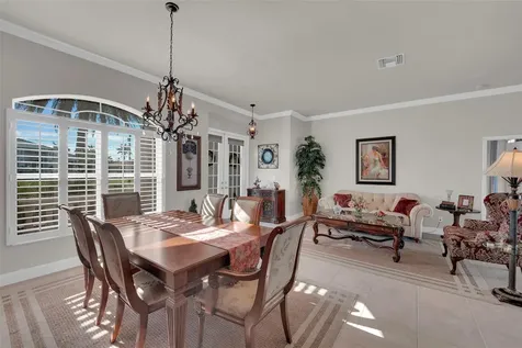 5212 SW 8th Court Cape Coral FL 33914