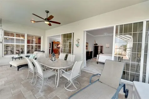 5212 SW 8th Court Cape Coral FL 33914