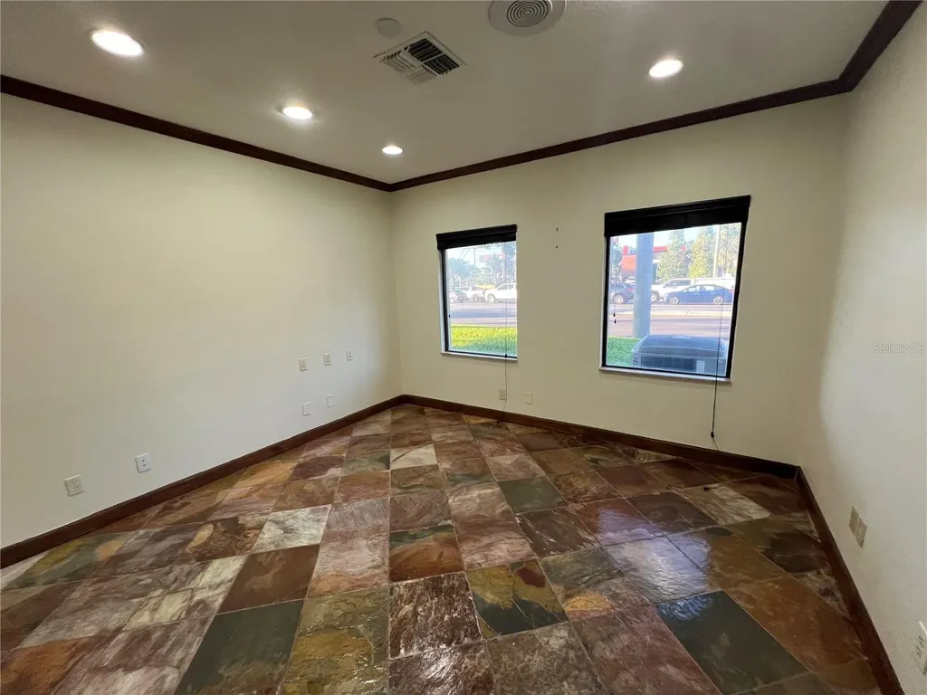 32502 Us Highway 19 N Palm Harbor FL 34684
