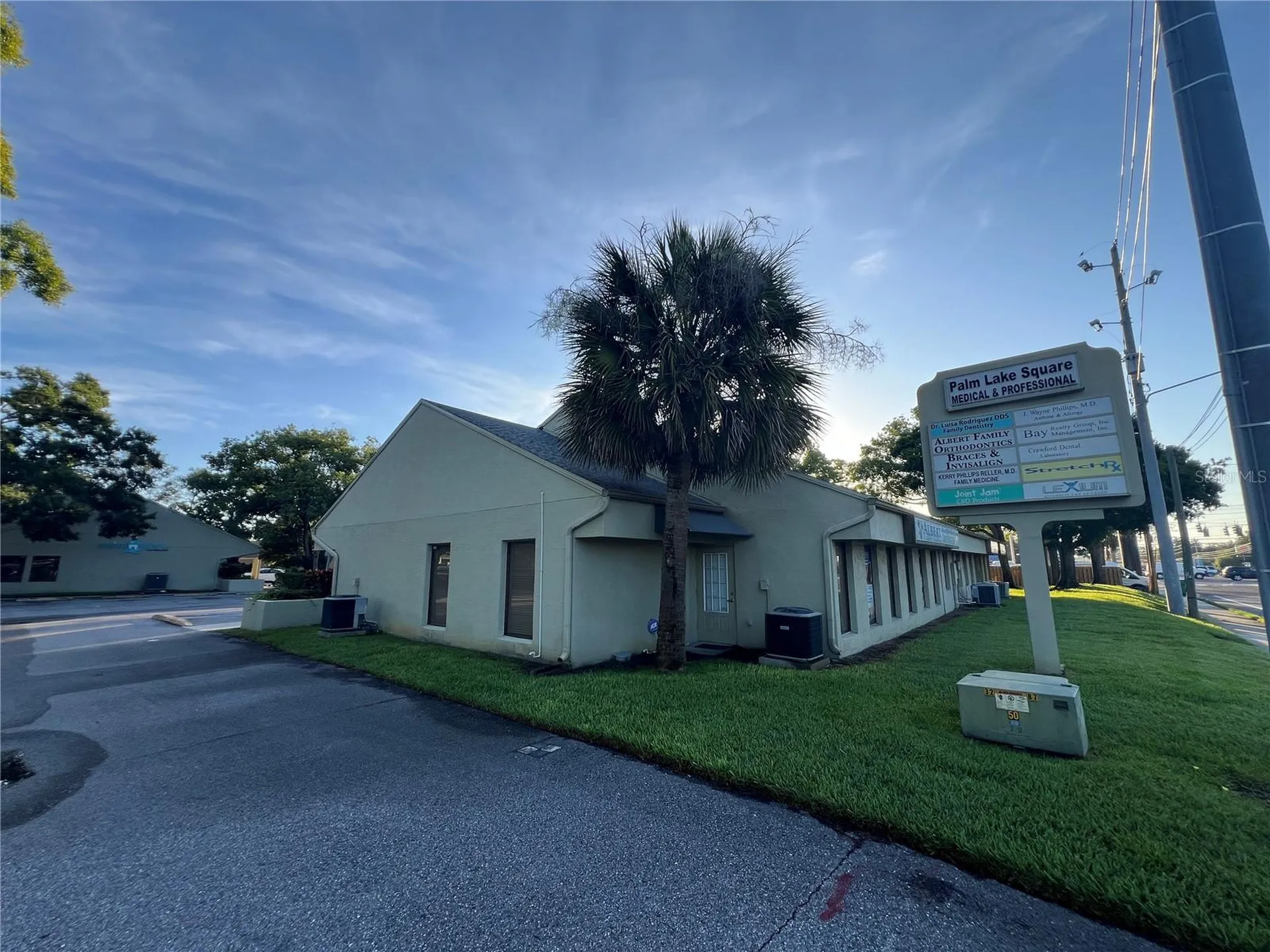 32502 Us Highway 19 N Palm Harbor FL 34684