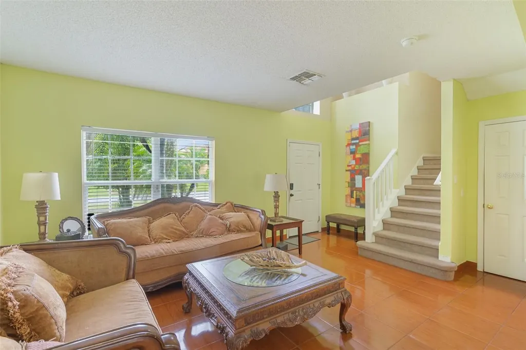 1139 Cambourne Drive Kissimmee FL 34758