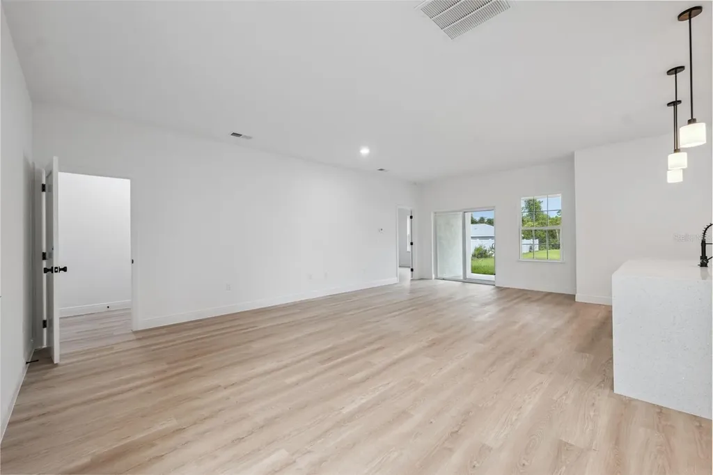 16619 SW 25th Court Ocala FL 34473