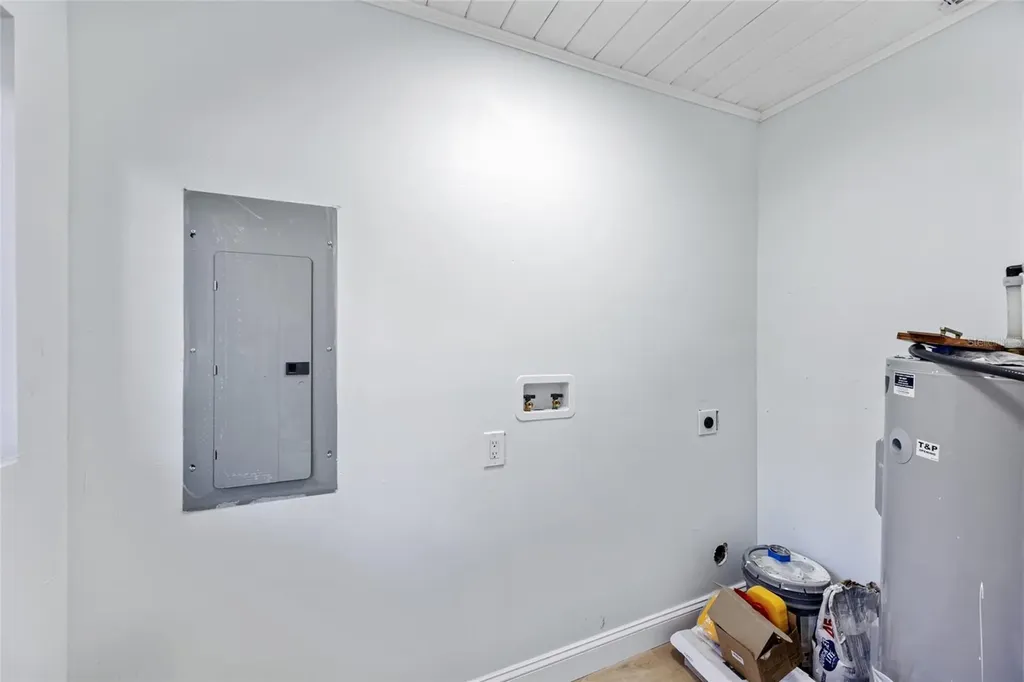 1720 SE Lambright Street Tampa FL 33610