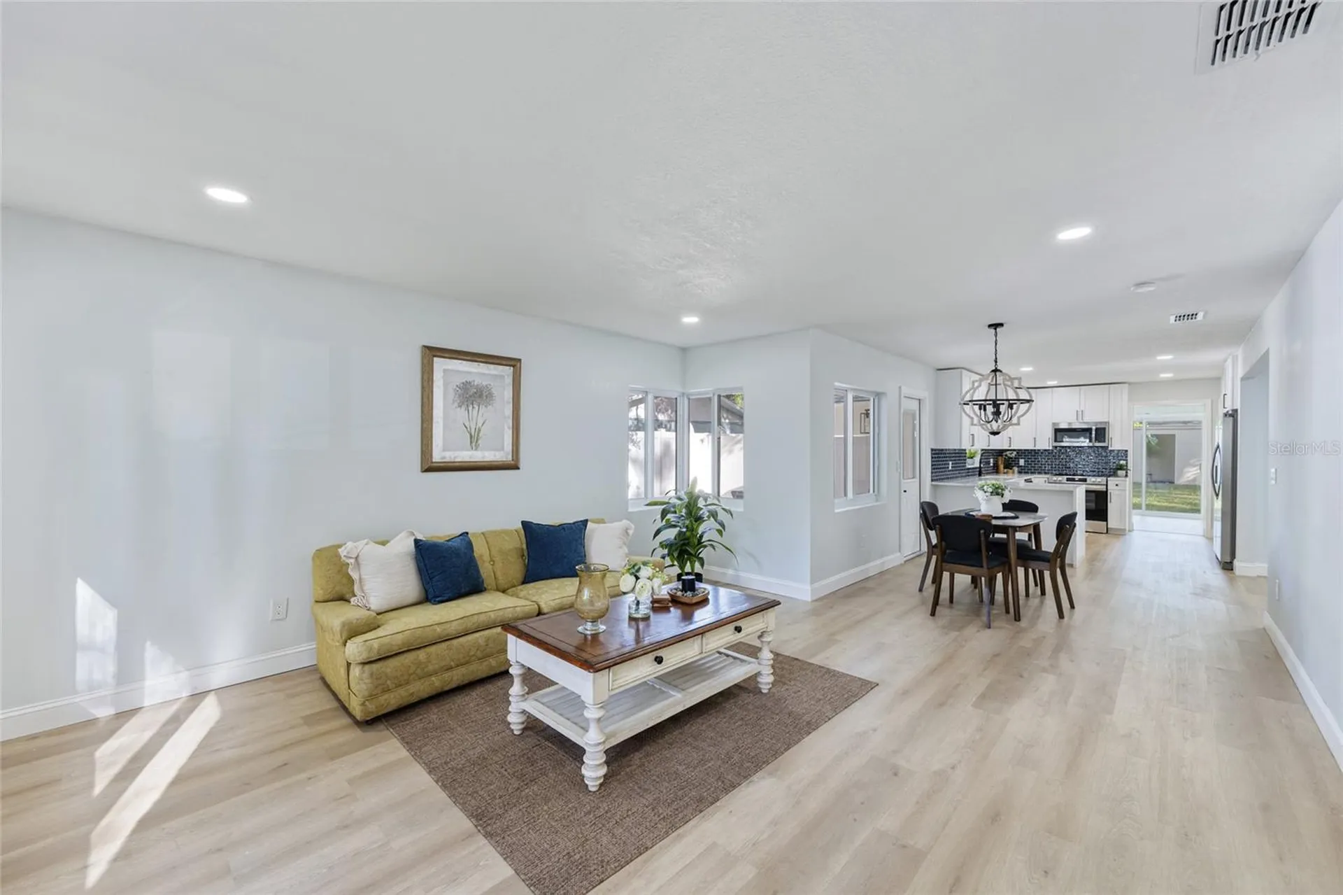 1720 SE Lambright Street Tampa FL 33610