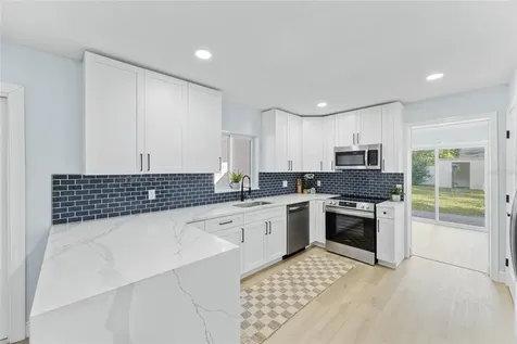 1720 SE Lambright Street Tampa FL 33610