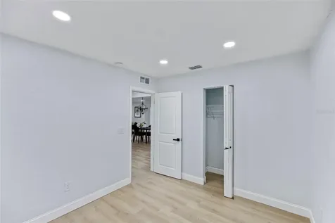 1720 SE Lambright Street Tampa FL 33610