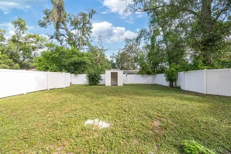 1720 SE Lambright Street Tampa FL 33610