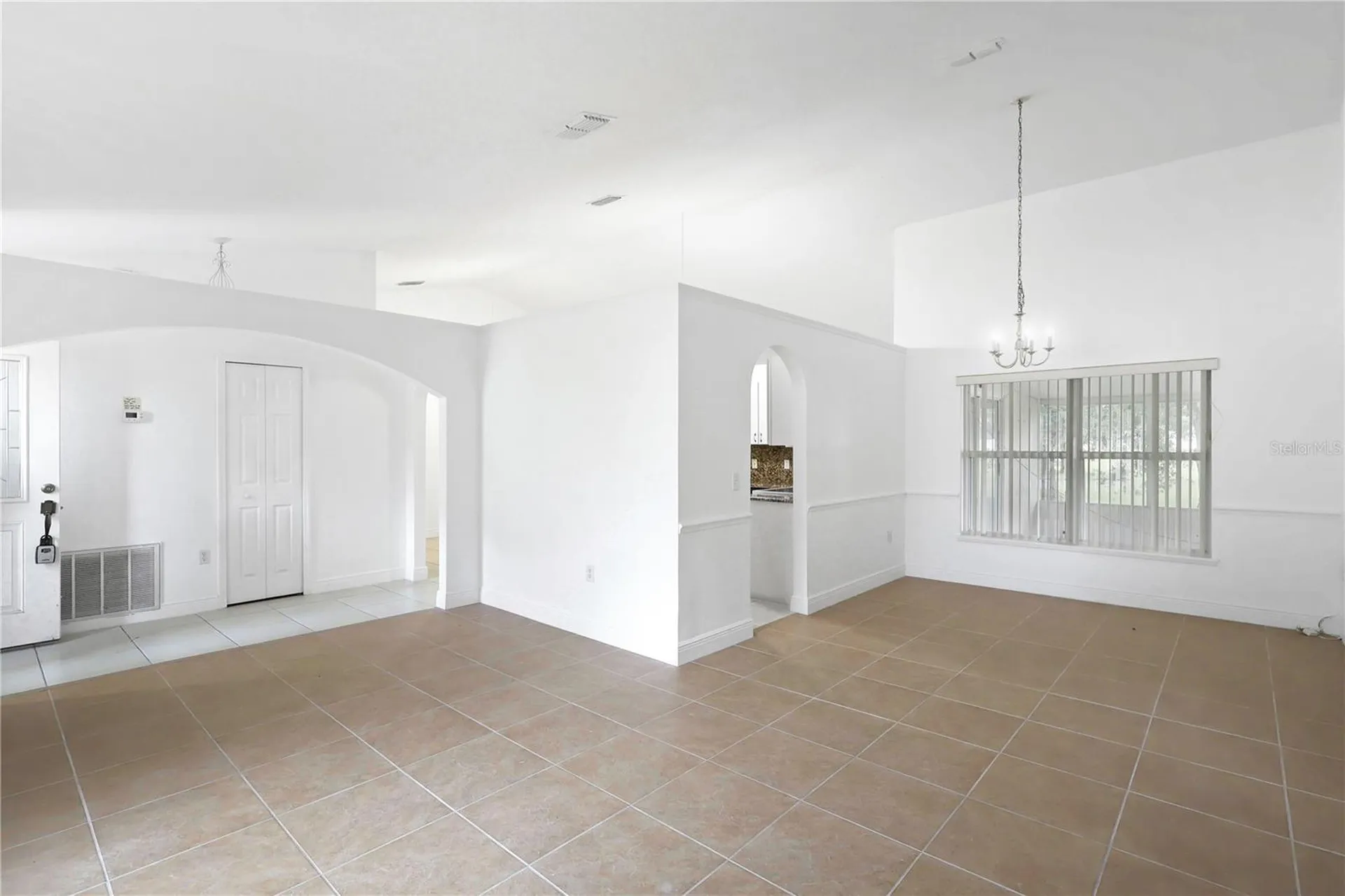 886 Adour Drive Kissimmee FL 34759