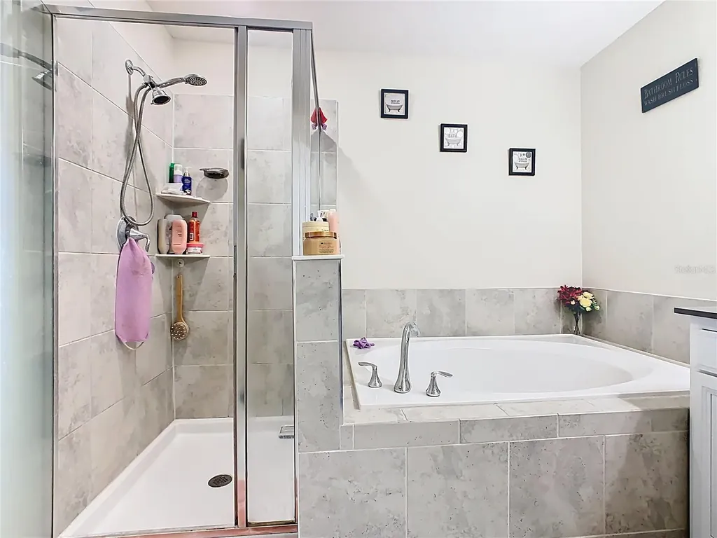 1059 Blackwolf Run Road Davenport FL 33896
