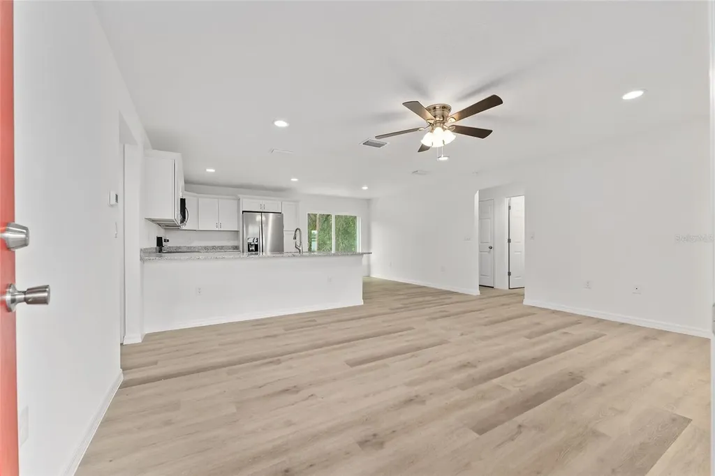 13119 NE 7th Loop Silver Springs FL 34488