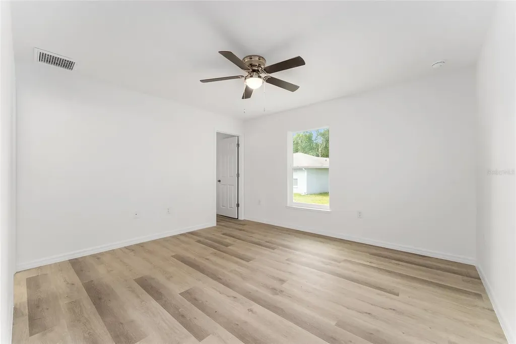 13119 NE 7th Loop Silver Springs FL 34488