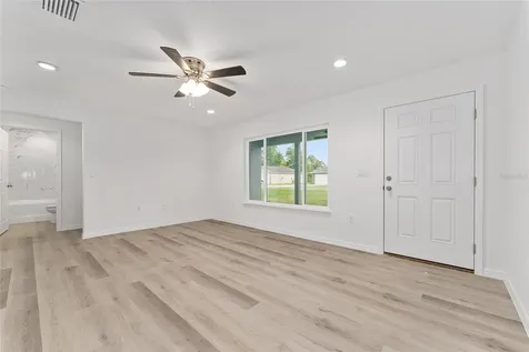 13119 NE 7th Loop Silver Springs FL 34488
