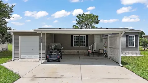 2551 Cayman Circle Zellwood FL 32798