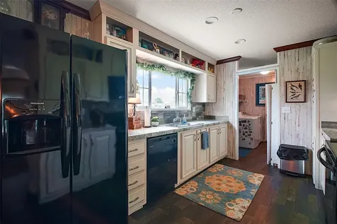 2551 Cayman Circle Zellwood FL 32798
