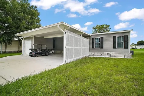 2551 Cayman Circle Zellwood FL 32798