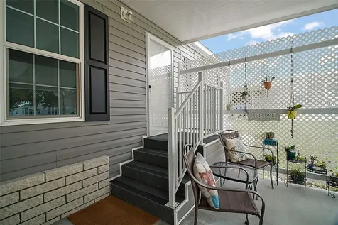 2551 Cayman Circle Zellwood FL 32798