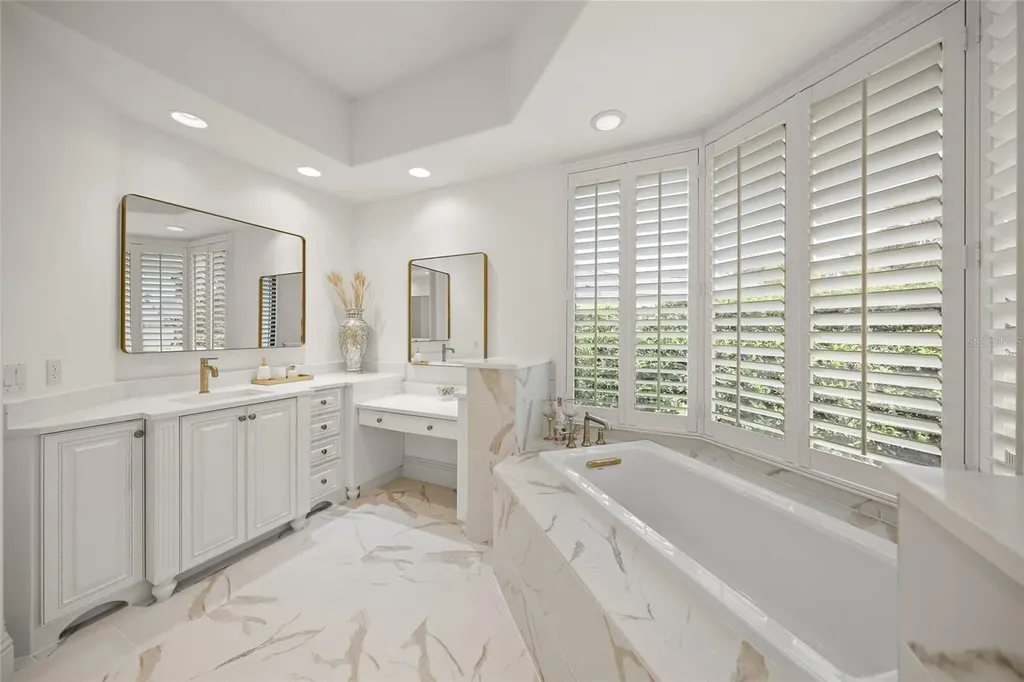 3548 Founders Club Drive Sarasota FL 34240