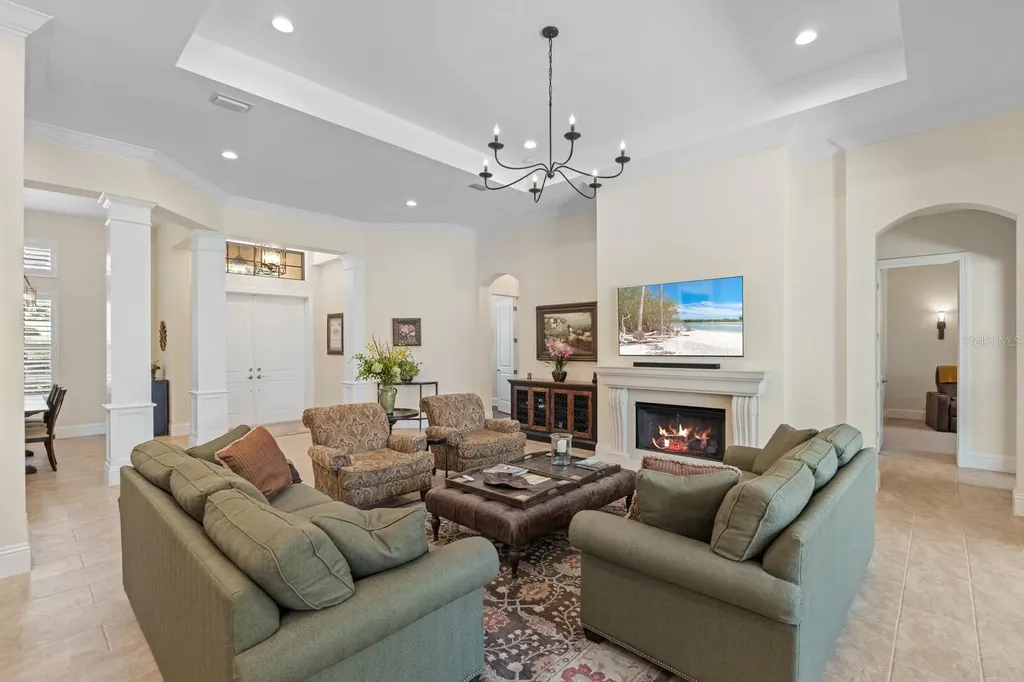 9255 Mcdaniel Lane Sarasota FL 34240