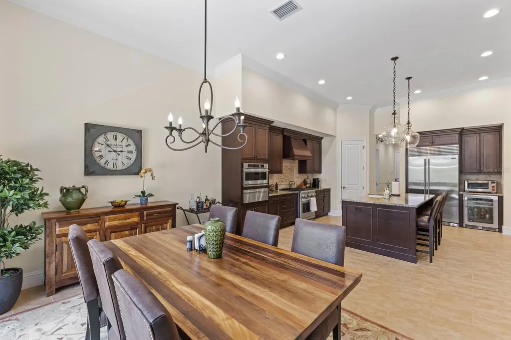 9255 Mcdaniel Lane Sarasota FL 34240