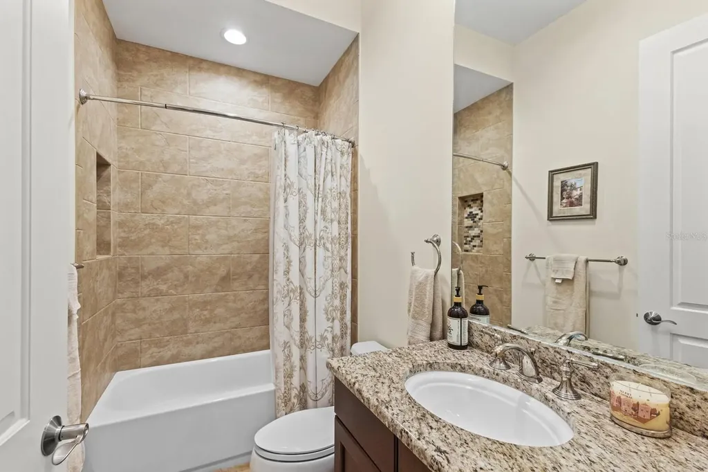 9255 Mcdaniel Lane Sarasota FL 34240