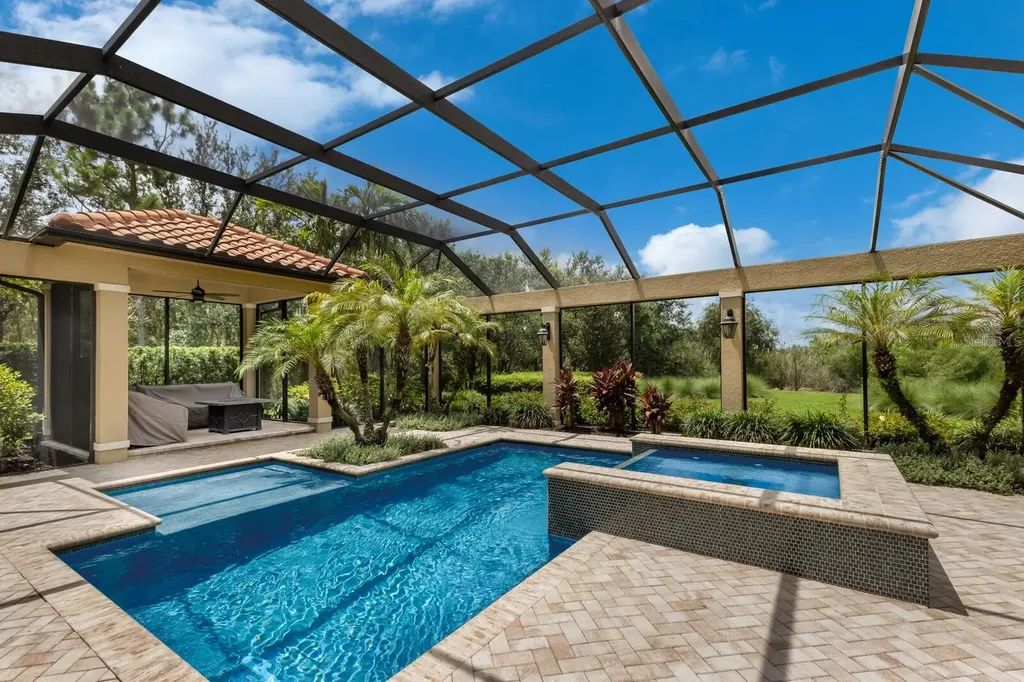 9255 Mcdaniel Lane Sarasota FL 34240