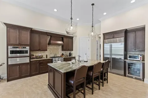 9255 Mcdaniel Lane Sarasota FL 34240