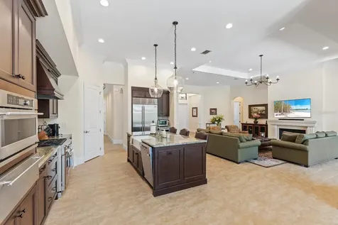 9255 Mcdaniel Lane Sarasota FL 34240