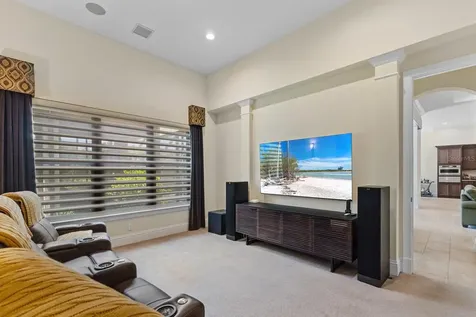 9255 Mcdaniel Lane Sarasota FL 34240