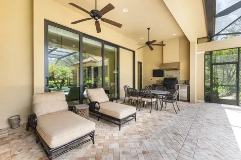 9255 Mcdaniel Lane Sarasota FL 34240