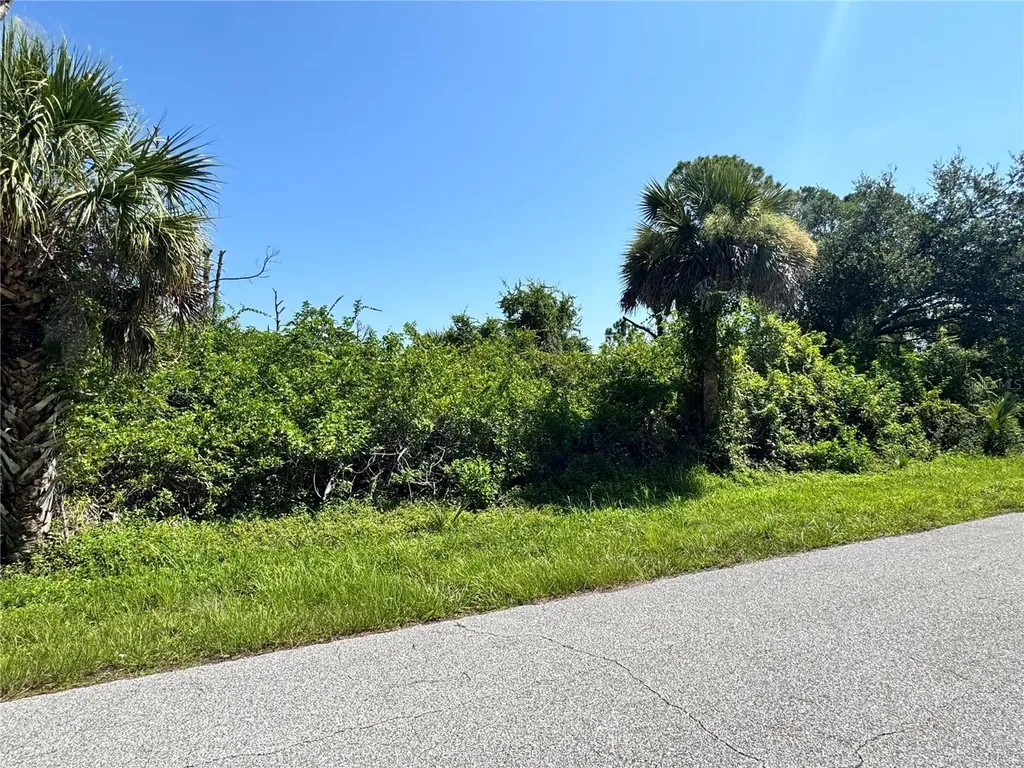 12420 Sunniland Avenue Port Charlotte FL 33981