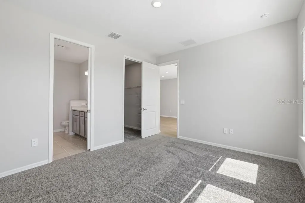 765 Steel Drive Apollo Beach FL 33572