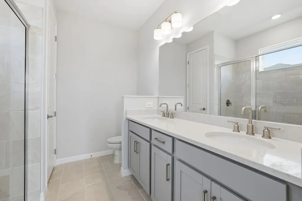 765 Steel Drive Apollo Beach FL 33572