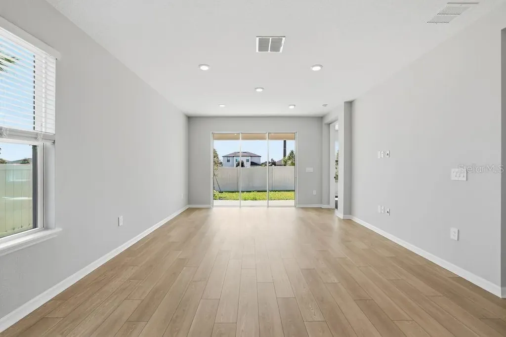 765 Steel Drive Apollo Beach FL 33572