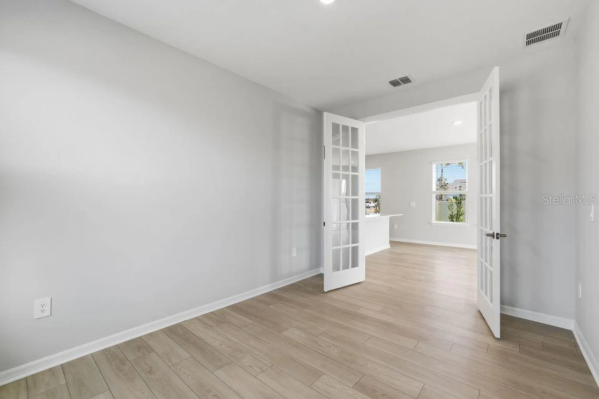 765 Steel Drive Apollo Beach FL 33572