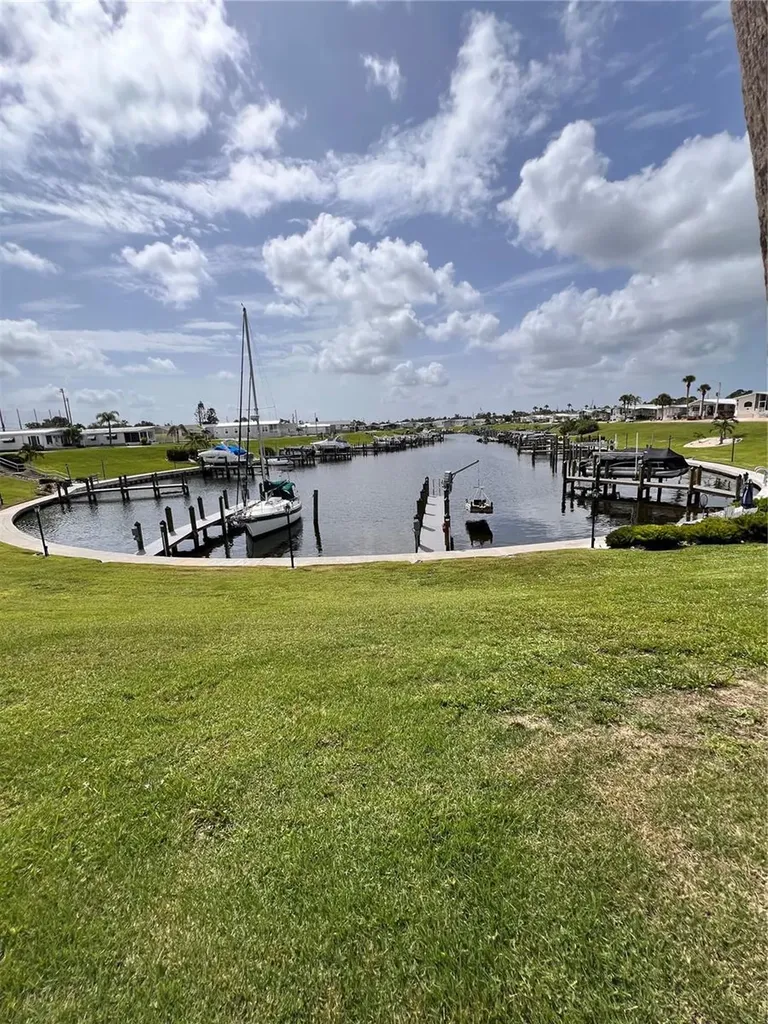 777 N Green Circle Venice FL 34285