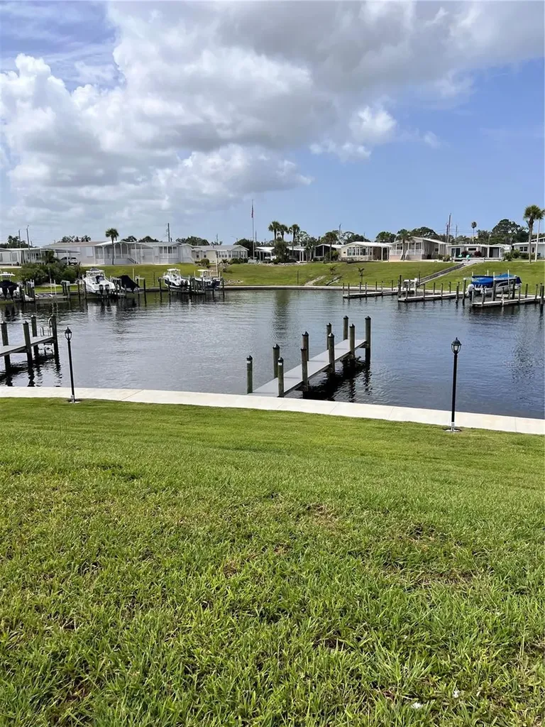777 N Green Circle Venice FL 34285