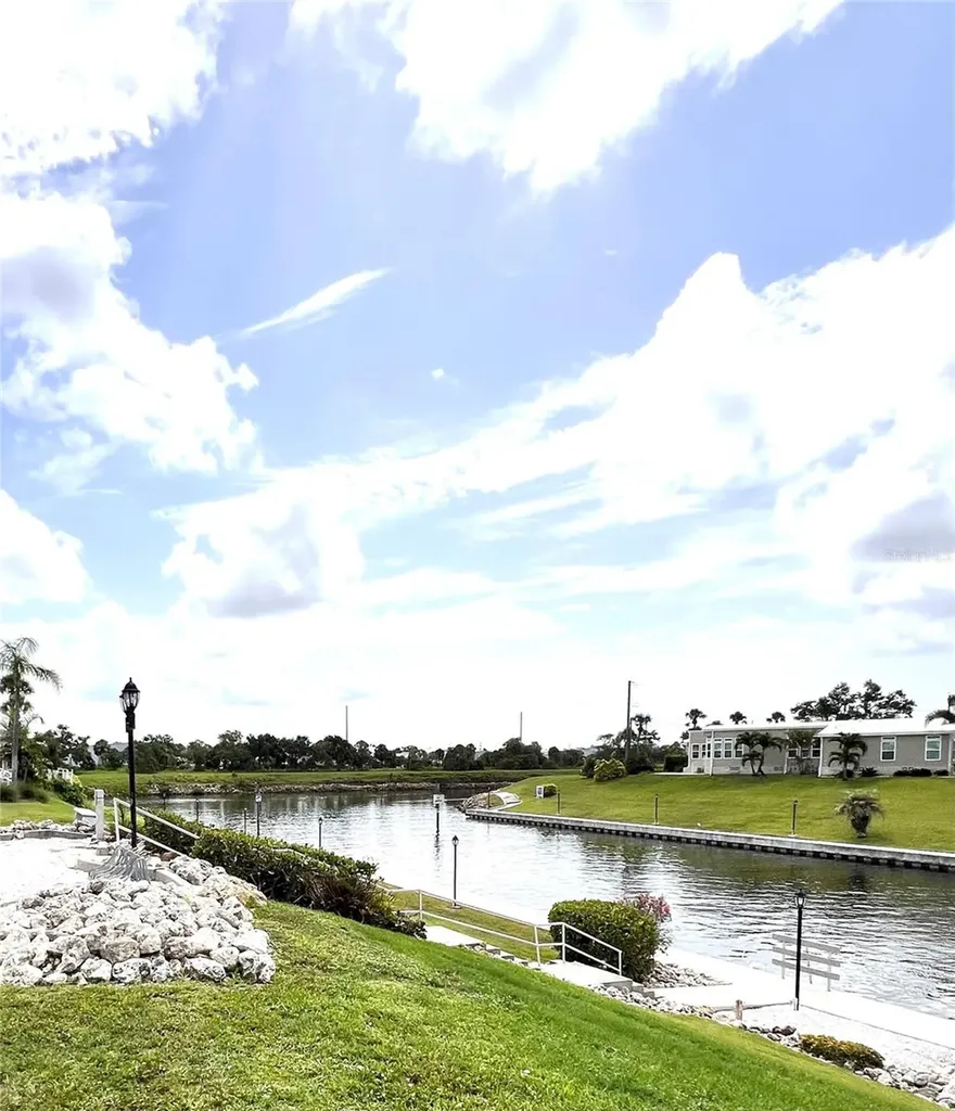 777 N Green Circle Venice FL 34285