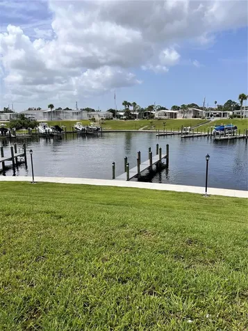 777 N Green Circle Venice FL 34285