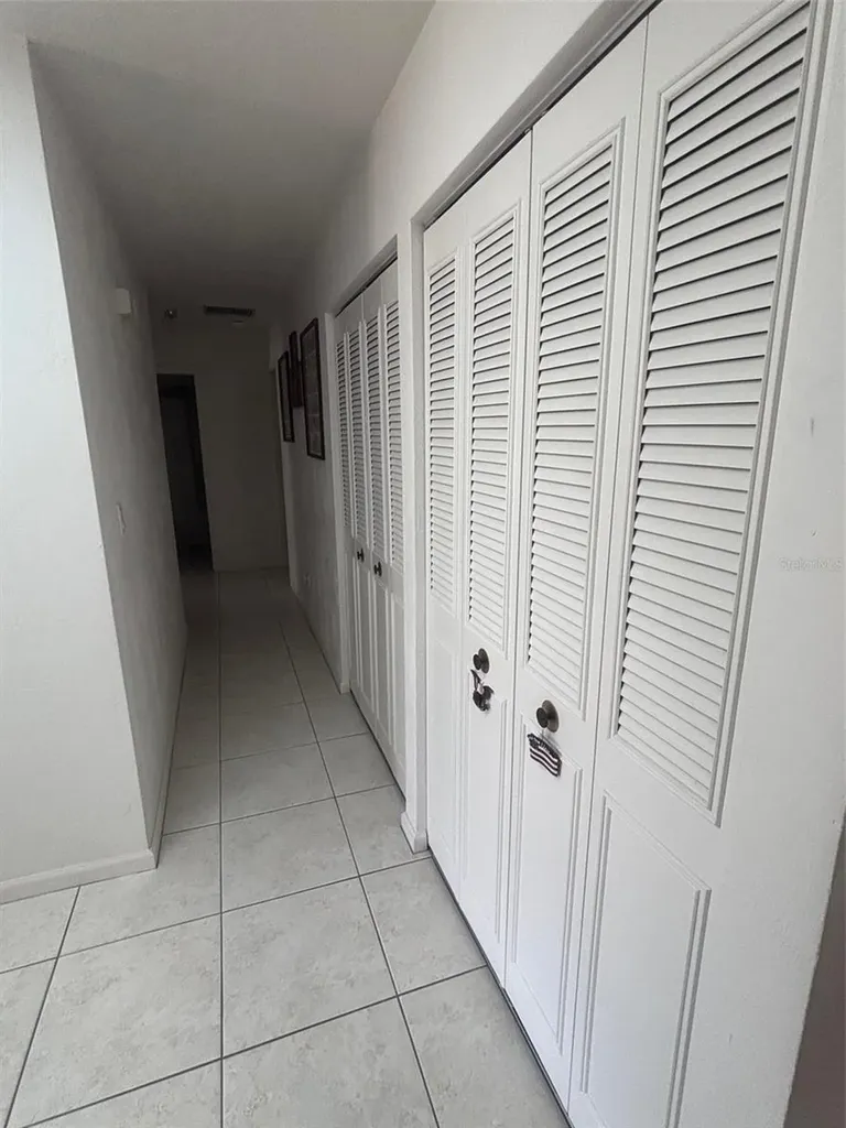 31 Lake Fairgreen Circle New Smyrna Beach FL 32168